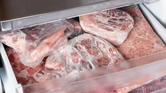 Per quanto tempo si può conservare la carne nel congelatore: ricordalo una volta per tutte